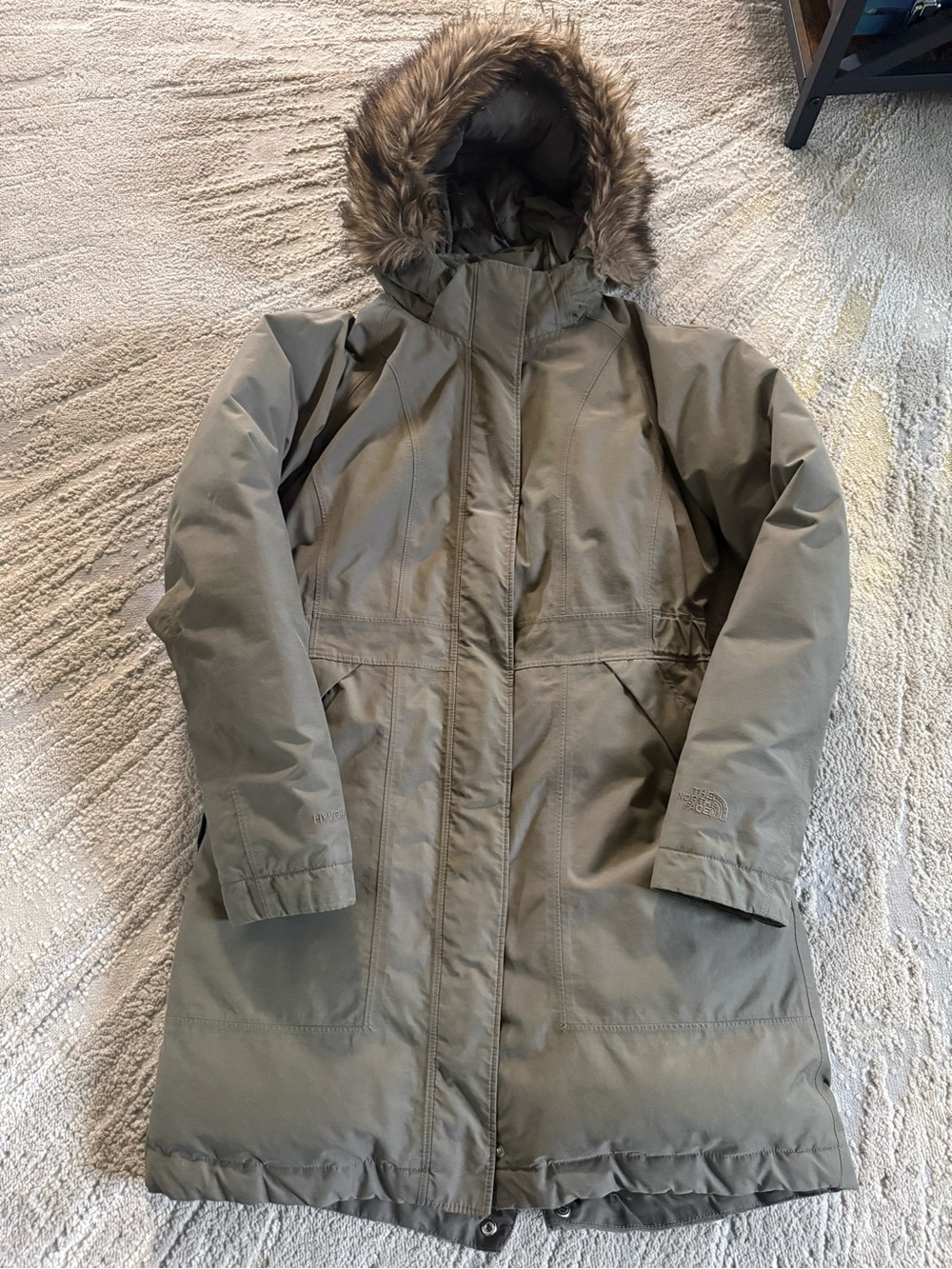 The North Face Jacket Arctic Down coat green DRYVENT parka longer small